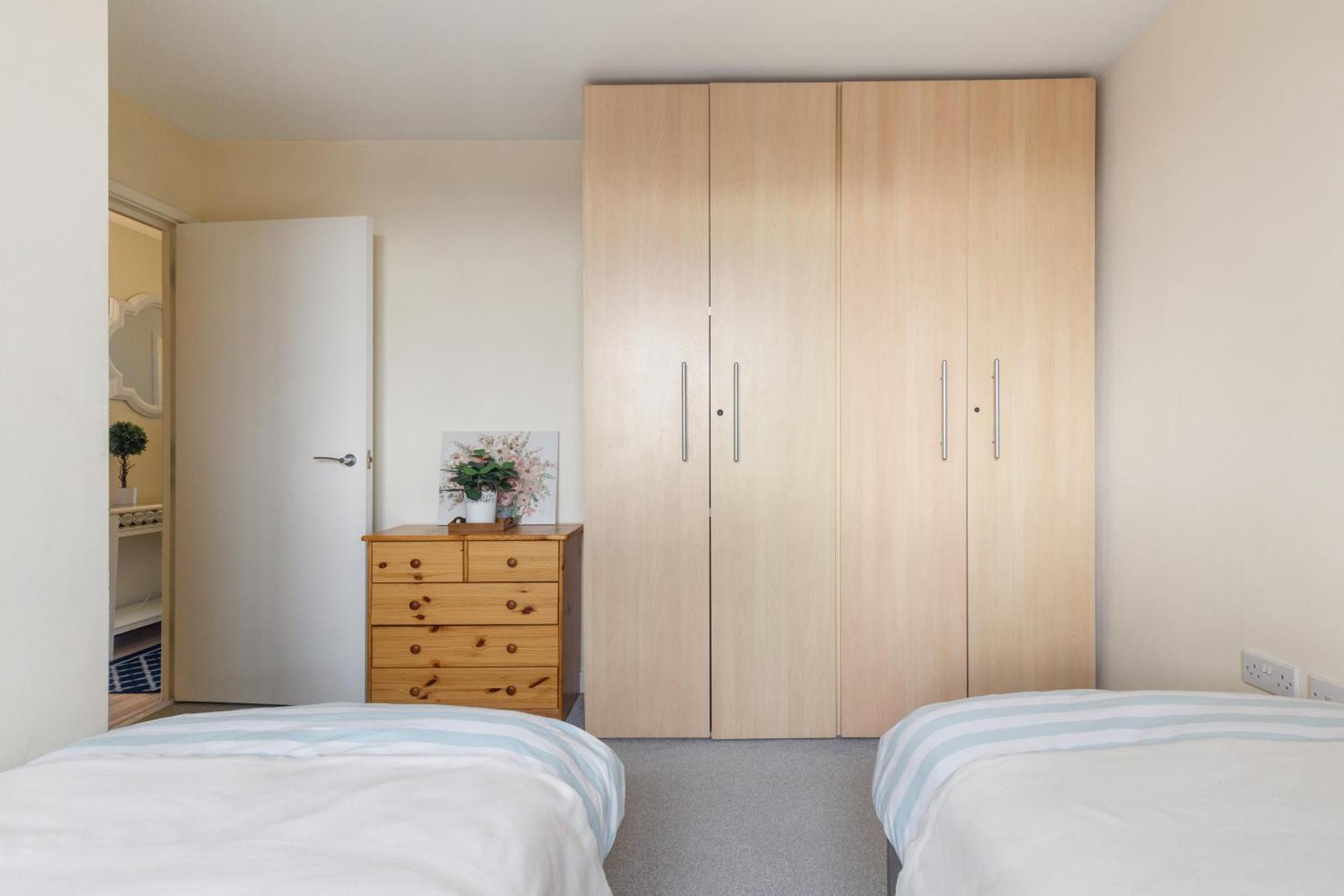 Stratford Skyview Apartment London Kültér fotó