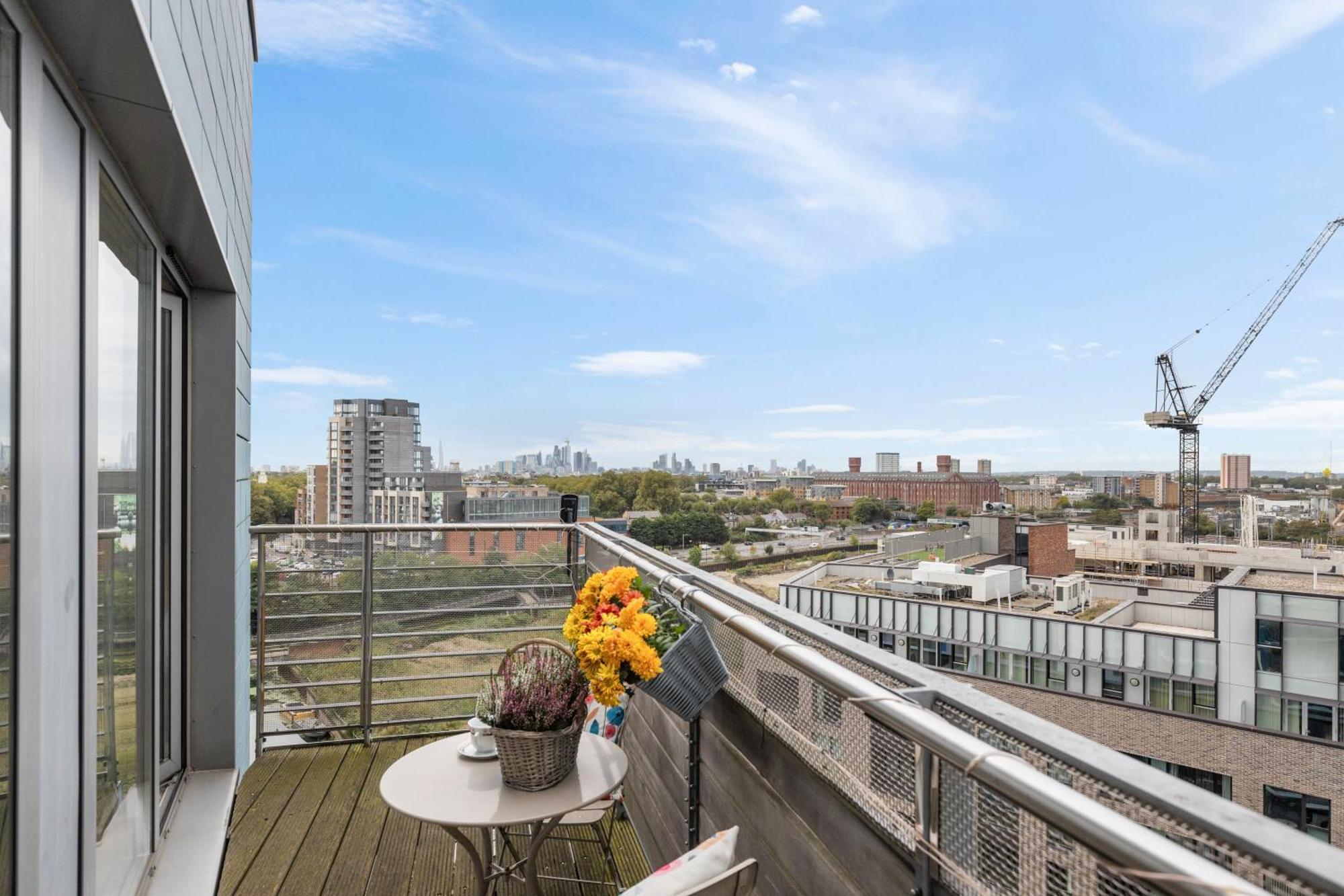 Stratford Skyview Apartment London Kültér fotó